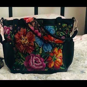 Nena & co MTPB medium bag huipil floral